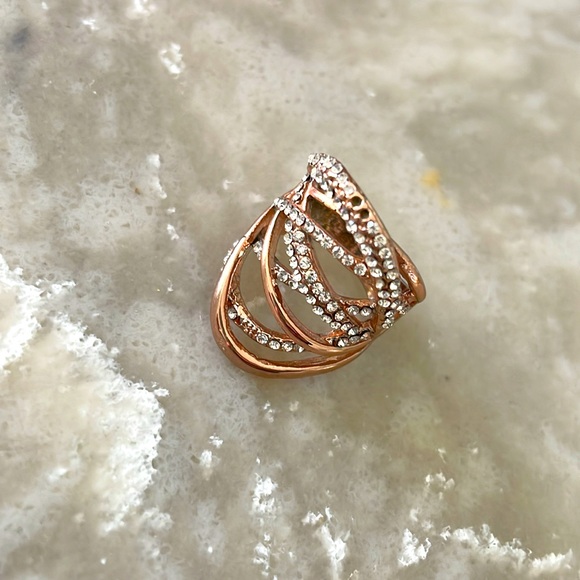 Small bracelet & ring size 6 missing stones gold tone infinity weave vintage - Picture 6 of 10